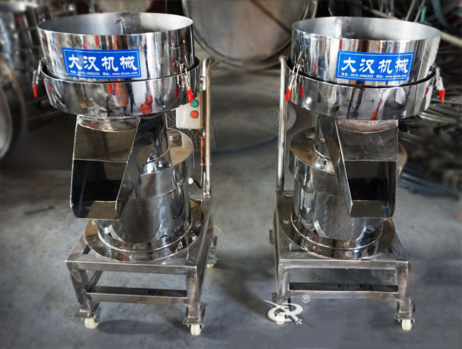 450型过滤筛机实拍：单层过滤筛过滤，多用于液体物料的使用。